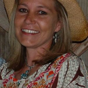 Meet your Posher, Leann